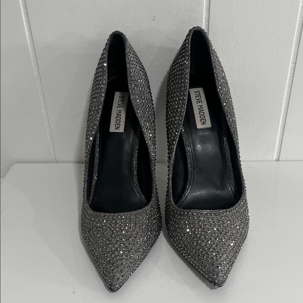 Steve Madden women shoes Glitter Silver Heels‎ Sz 10 runs small Sz 9-8.5 styleto